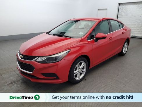 Used 2017 Chevrolet Cruze LT w/ Convenience Package FWD image 1