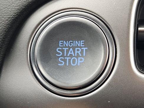 Used 2025 Hyundai Palisade Limited image 21