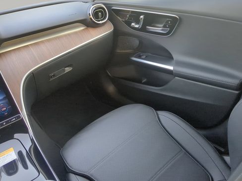 Used 2026 Mercedes-Benz C 300 Sedan image 53