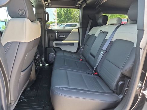 New 2026 GMC Hummer EV SUV AWD/4WD image 33