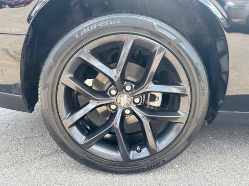 Used 2022 Dodge Challenger SXT w/ Driver Convenience Group RWD image 27
