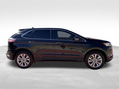 Used 2024 Ford Edge Titanium AWD/4WD image 10