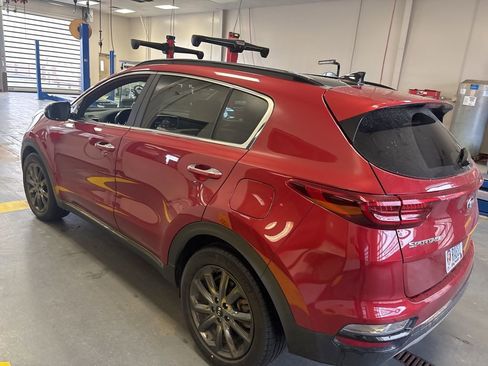 Used 2020 Kia Sportage S w/ S Premium Package image 3