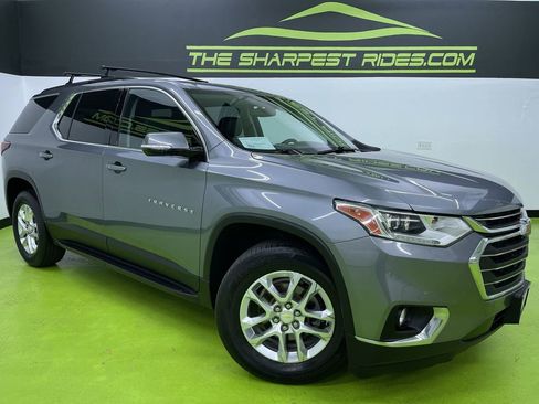 Used 2019 Chevrolet Traverse LT w/ LPO, 'HIT The Road' Package image 1