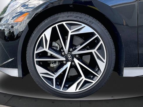 Used 2024 Hyundai Ioniq 6 Limited RWD image 34
