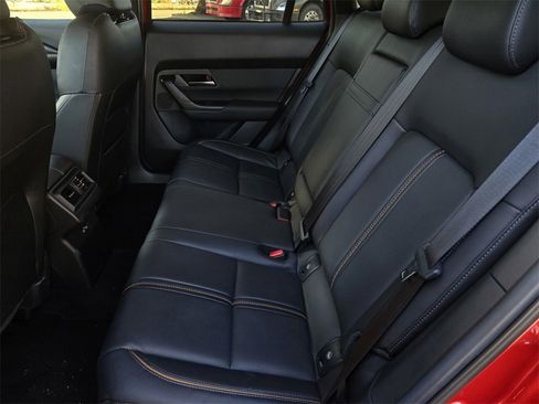 Certified 2025 MAZDA CX-50 2.5 Hybrid w/ Premium Plus Pkg image 14