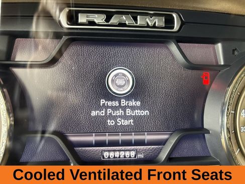 Used 2020 RAM 2500 Limited image 17