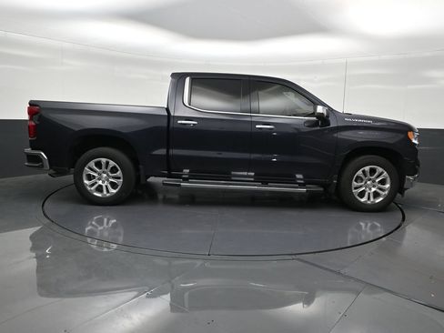 Used 2023 Chevrolet Silverado 1500 LTZ RWD image 7