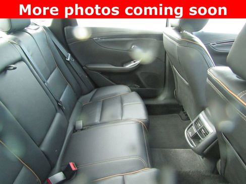 Used 2019 Chevrolet Impala Premier FWD image 12