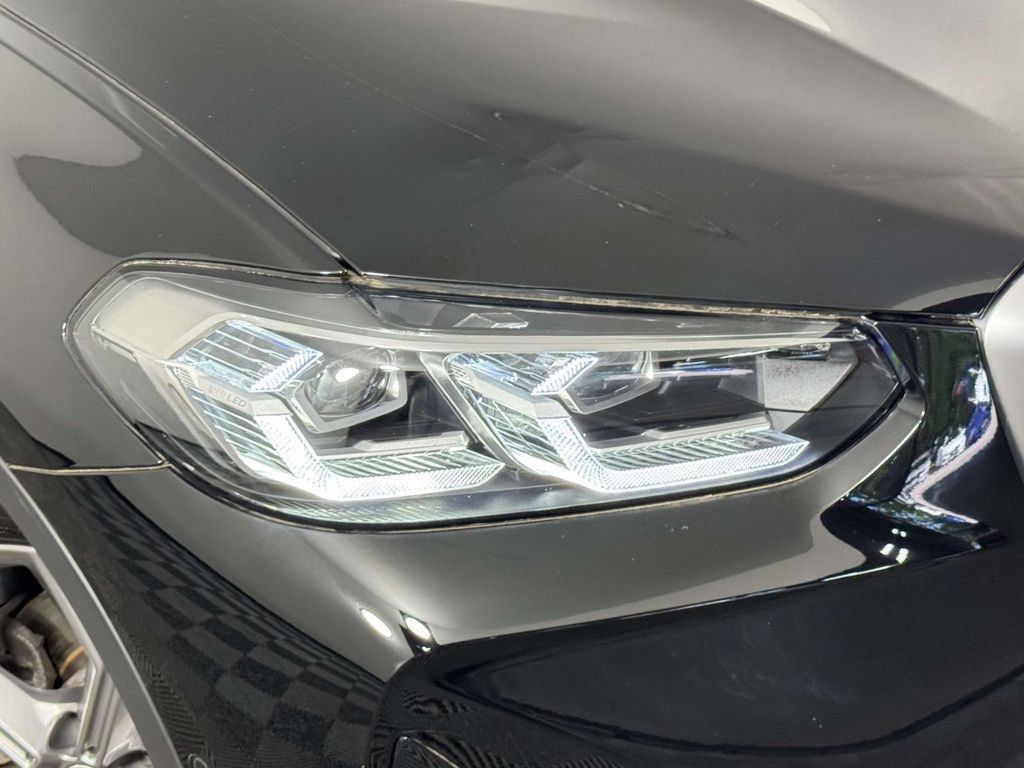 Used 2023 BMW X3 xDrive30i w/ Convenience Package w/ZPA AWD/4WD image 15