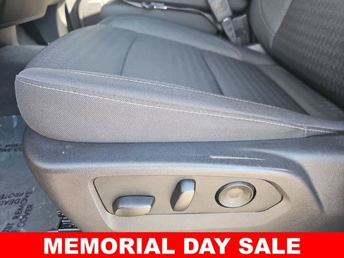 Used 2025 Chevrolet Silverado 1500 Custom AWD/4WD image 28
