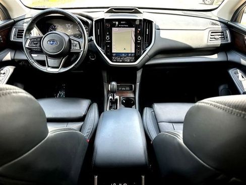 Used 2023 Subaru Ascent Touring AWD/4WD image 31