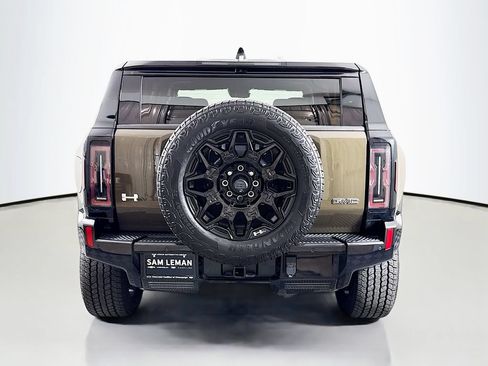 Used 2025 GMC Hummer EV 2X AWD/4WD image 6