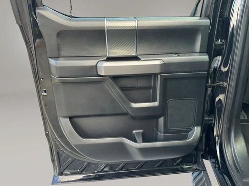 Used 2018 Ford F150 XLT w/ Equipment Group 302A Luxury AWD/4WD image 16