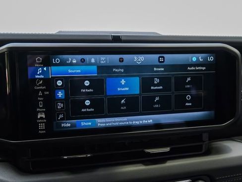 Used 2025 Jeep Wrangler Unlimited Rubicon w/ Technology Group image 53