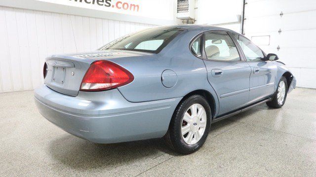 Used 2007 Ford Taurus SEL FWD image 6