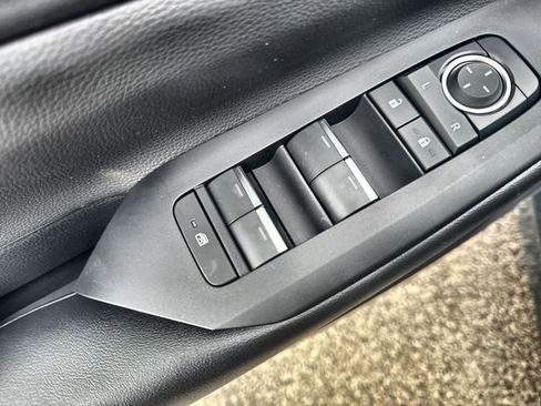 New 2026 Toyota Prius Plug-In Hybrid image 23