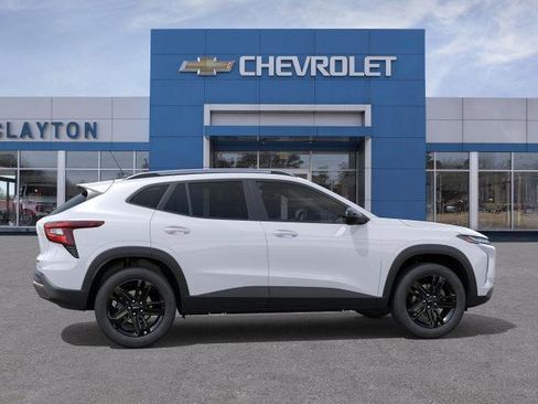 New 2026 Chevrolet Trax ACTIV w/ Sunroof Package image 28