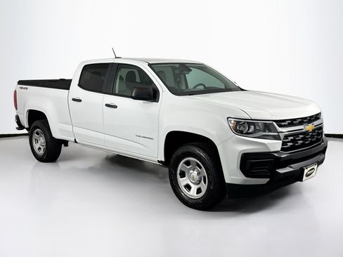 Used 2021 Chevrolet Colorado W/T w/ WT Convenience Package AWD/4WD image 2