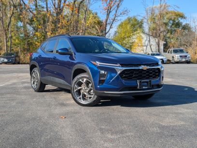 Used 2024 Chevrolet Trax LT w/ Driver Confidence Package