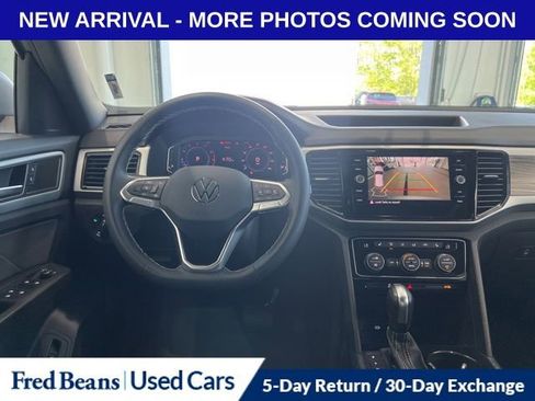 Used 2023 Volkswagen Atlas Cross Sport SE w/ Panoramic Sunroof Package AWD/4WD image 14