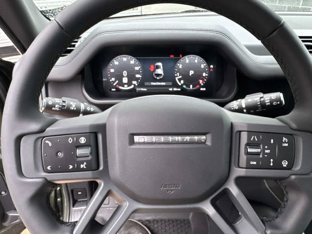 New 2026 Land Rover Defender 110 S AWD/4WD image 29