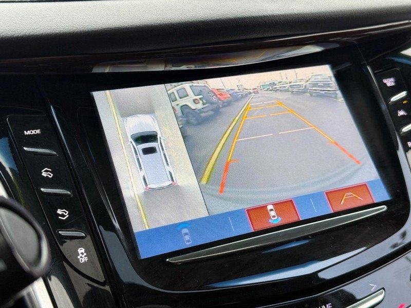 Used 2019 Cadillac Escalade Premium Luxury AWD/4WD image 23