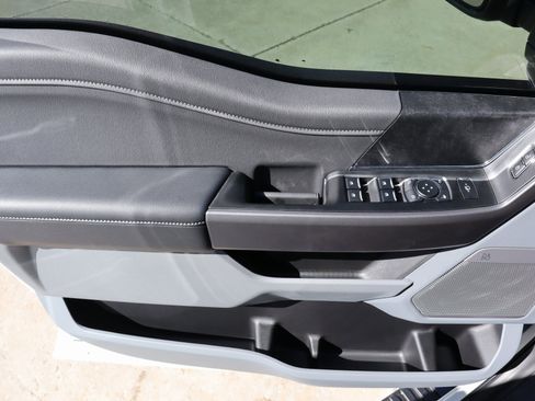 New 2026 Ford F250 XLT w/ XLT Premium Package image 16