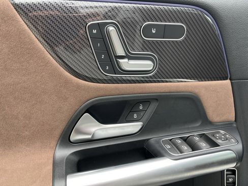 Certified 2025 Mercedes-Benz GLA 250 4MATIC image 12