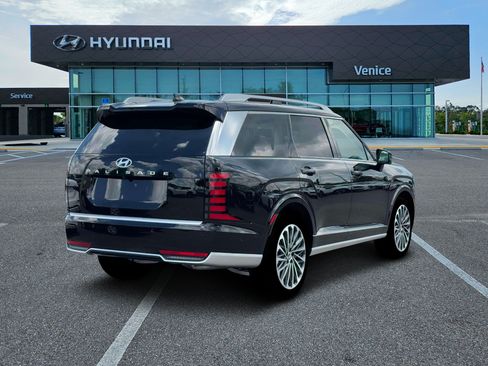 New 2026 Hyundai Palisade Calligraphy FWD image 7