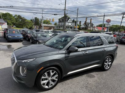 Used 2021 Hyundai Palisade Limited w/ Cargo Package