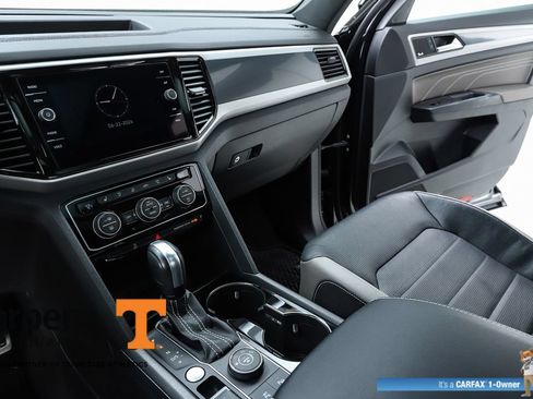 Used 2023 Volkswagen Atlas Cross Sport SEL Premium R-Line AWD/4WD image 62