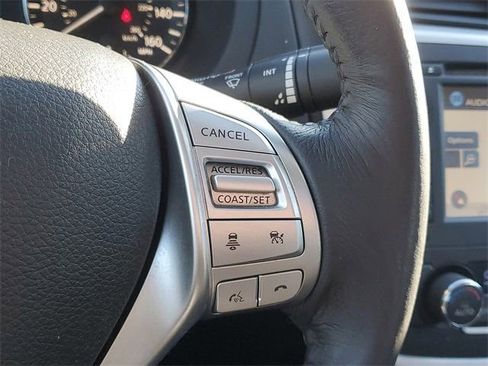 Used 2016 Nissan Altima 2.5 SL w/ 2.5 Technology w/LED Package FWD image 21