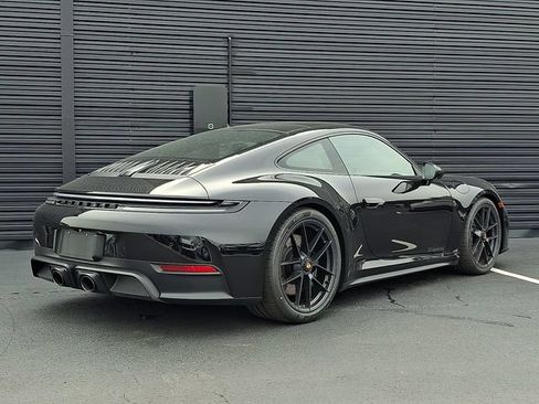 Certified 2026 Porsche 911 Carrera GTS RWD image 7
