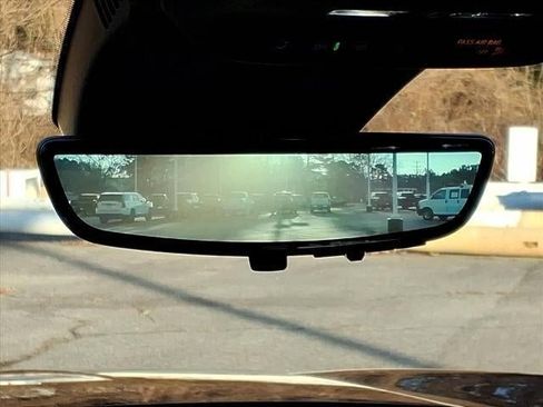 New 2026 GMC Acadia Elevation image 9