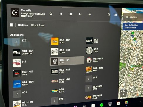 Used 2023 Tesla Model X AWD/4WD image 17