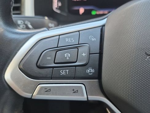Used 2021 Volkswagen Atlas SEL AWD/4WD image 14
