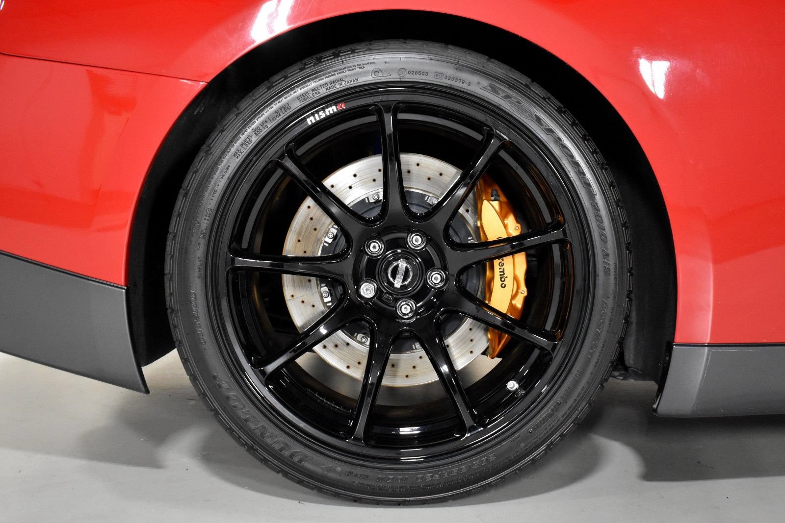 Used 2009 Nissan GT-R Premium AWD/4WD image 19