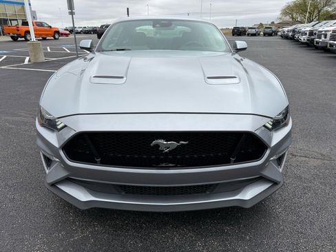 Used 2022 Ford Mustang GT RWD image 11