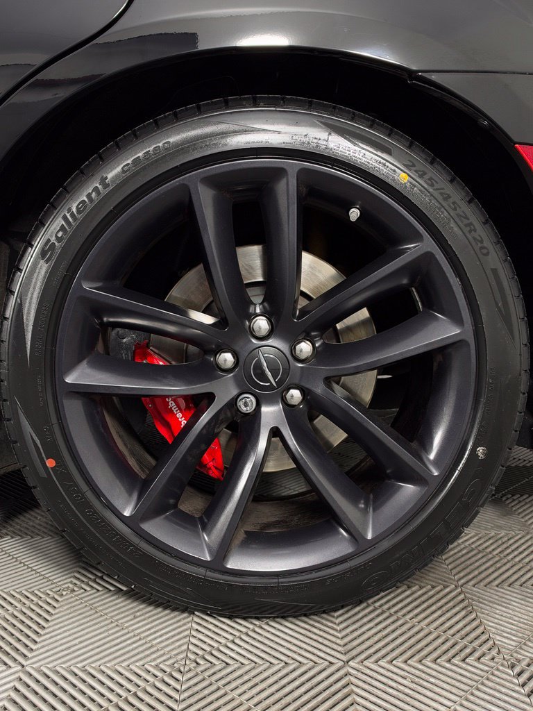 Used 2023 Chrysler 300 C RWD image 42