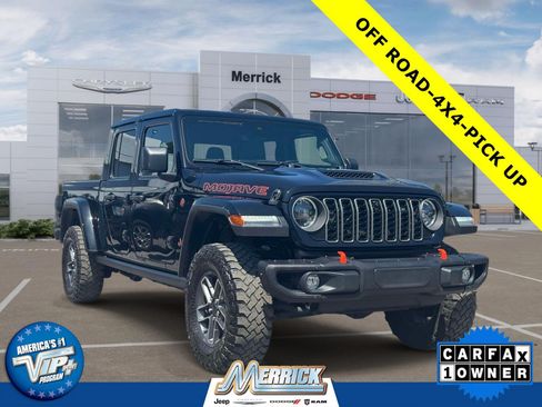 Used 2024 Jeep Gladiator Mojave AWD/4WD image 1