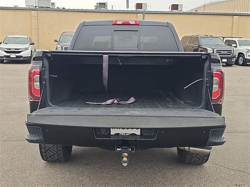Used 2018 GMC Sierra 1500 Denali image 25