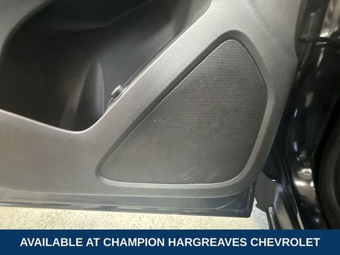 Used 2020 Chevrolet Equinox LT w/ Driver Convenience Package image 32