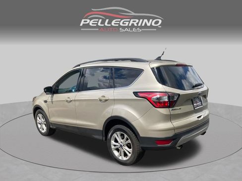 Used 2018 Ford Escape SEL AWD/4WD image 4