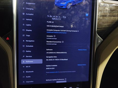 Used 2017 Tesla Model S 90D image 10