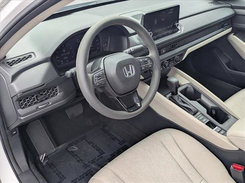 Used 2023 Honda Accord LX image 10