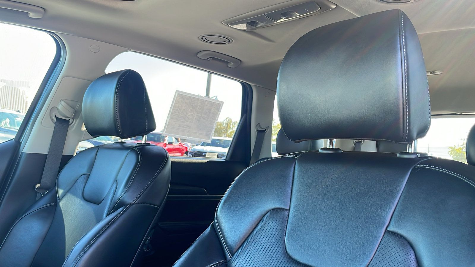 Used 2025 Kia Telluride S AWD/4WD image 18