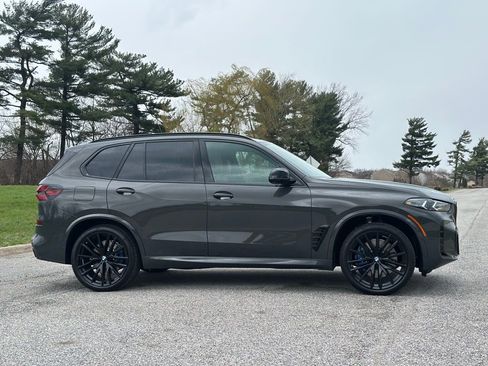 New 2026 BMW X5 M60i w/ Executive Package AWD/4WD image 8