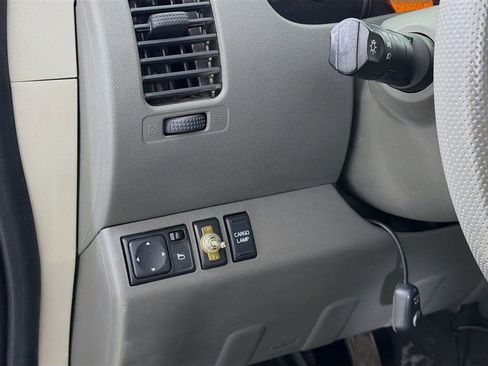 Used 2020 Nissan Frontier SV w/ Midnight Edition Floor Mats image 12