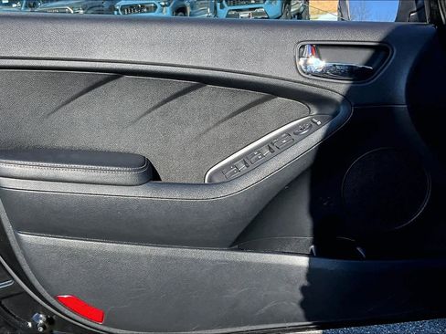 Used 2016 Kia Forte EX image 21